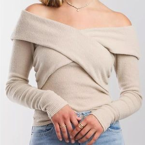 Free people tan sweater New never worn